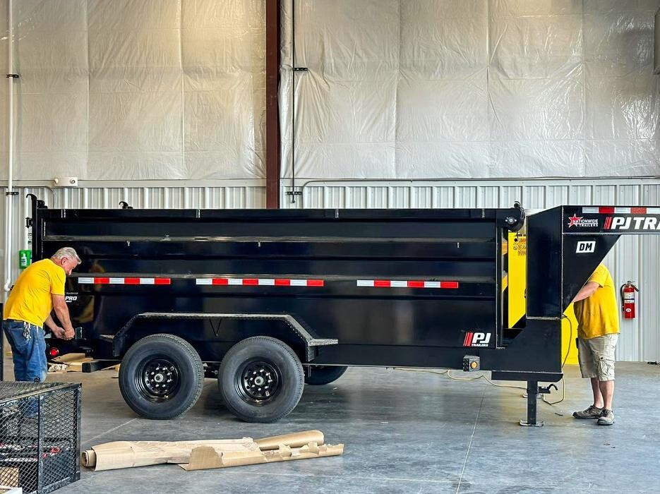 Images Nationwide Trailers - St Louis