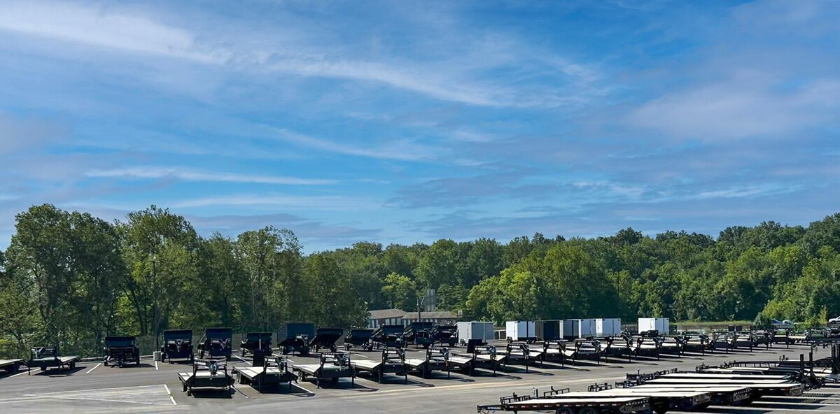 Images Nationwide Trailers - St Louis