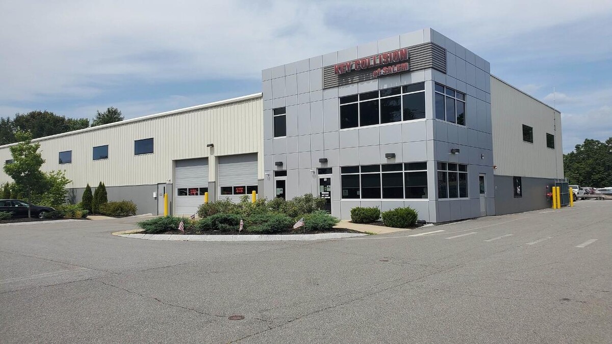 Images KEY COLLISION OF SALEM LLC