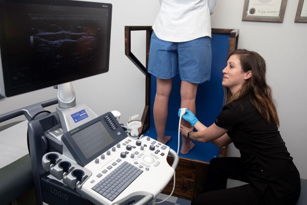 Images Vein Specialists of the Carolinas: Dr. David G. Draughn, now part of CVR