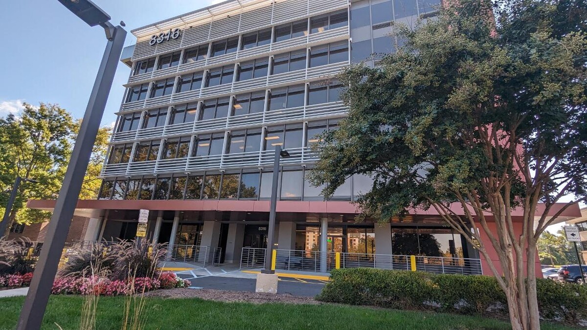 Images Center for Vein Restoration | Dr. Theresa Soto