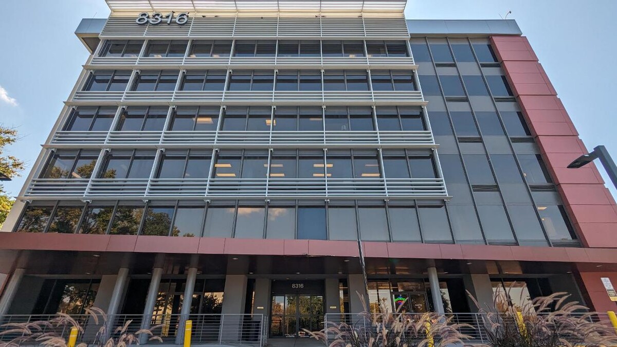 Images Center for Vein Restoration | Dr. Theresa Soto