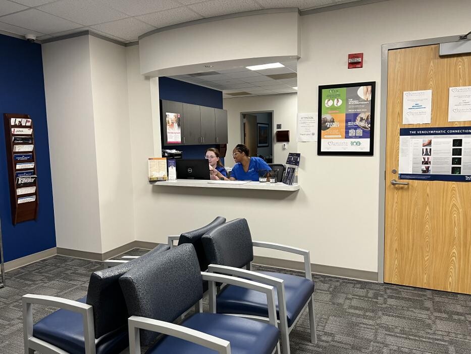 Images Center for Vein Restoration | Dr. Aditya Gupta