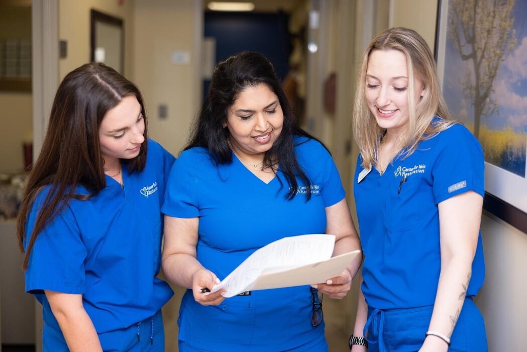 Images Center for Vein Restoration | Dr. Lindy McHutchison