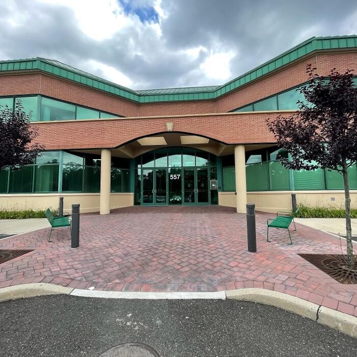 Images Center for Vein Restoration | Dr. Vinit Shah