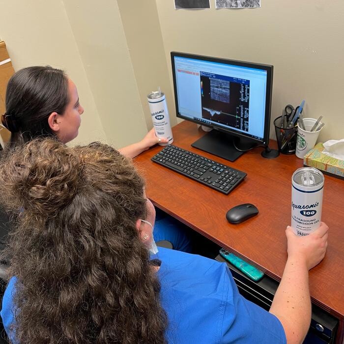 Images Center for Vein Restoration | Dr. Vinit Shah