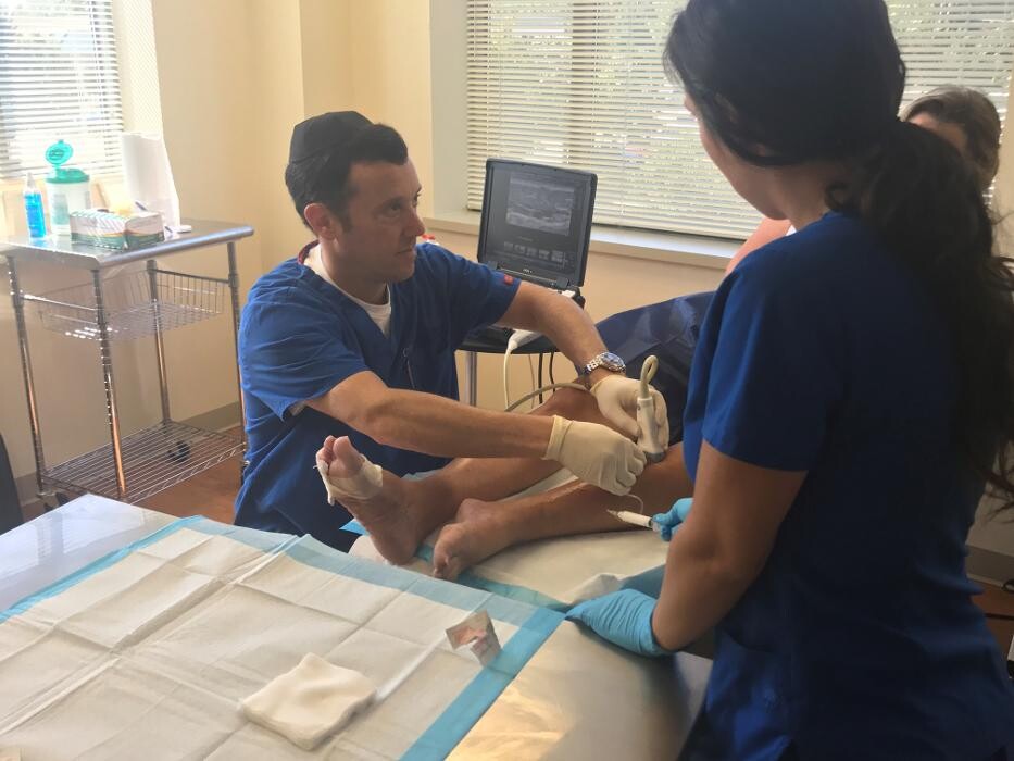 Images Center for Vein Restoration | Dr. Peter Liao