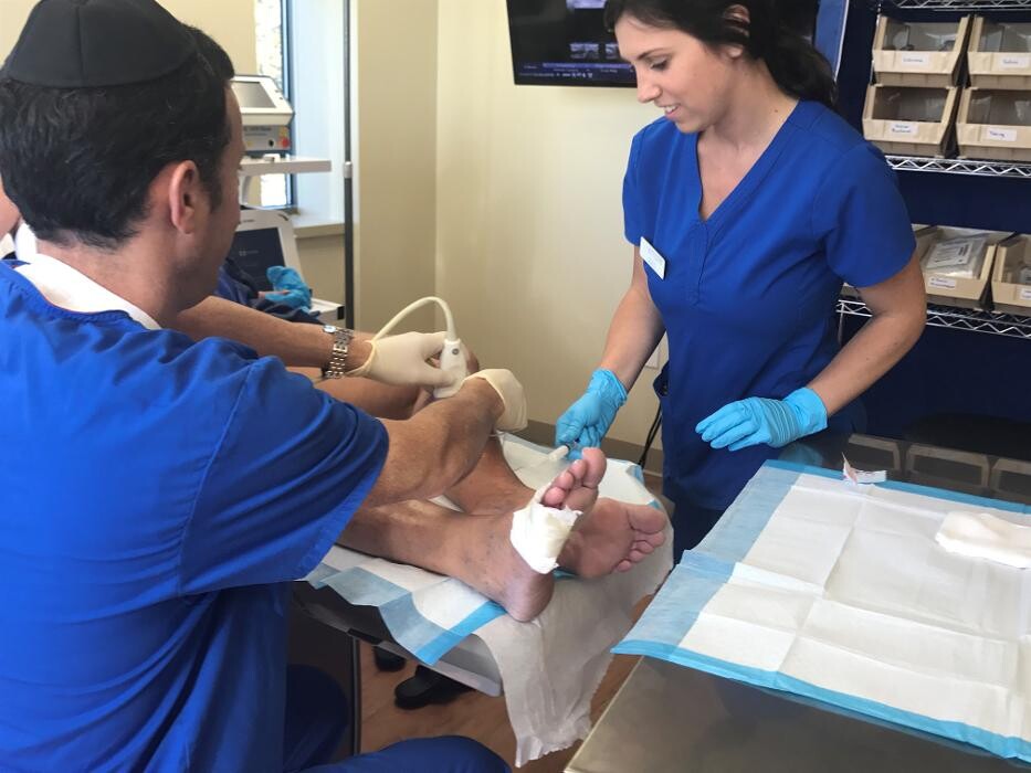 Images Center for Vein Restoration | Dr. Peter Liao