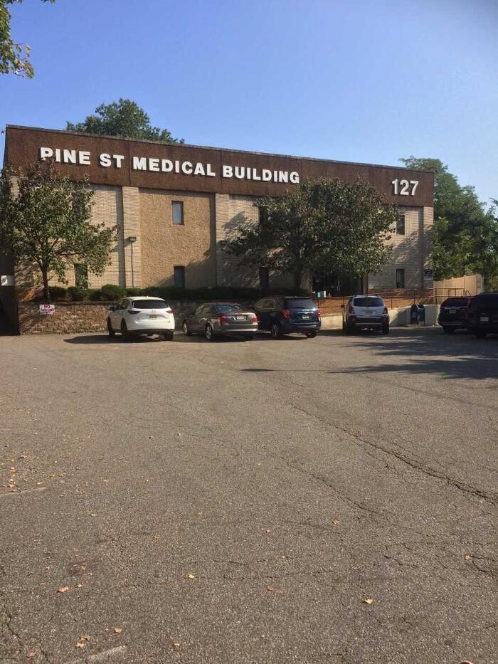 Images Center for Vein Restoration | Dr. David Shevitz