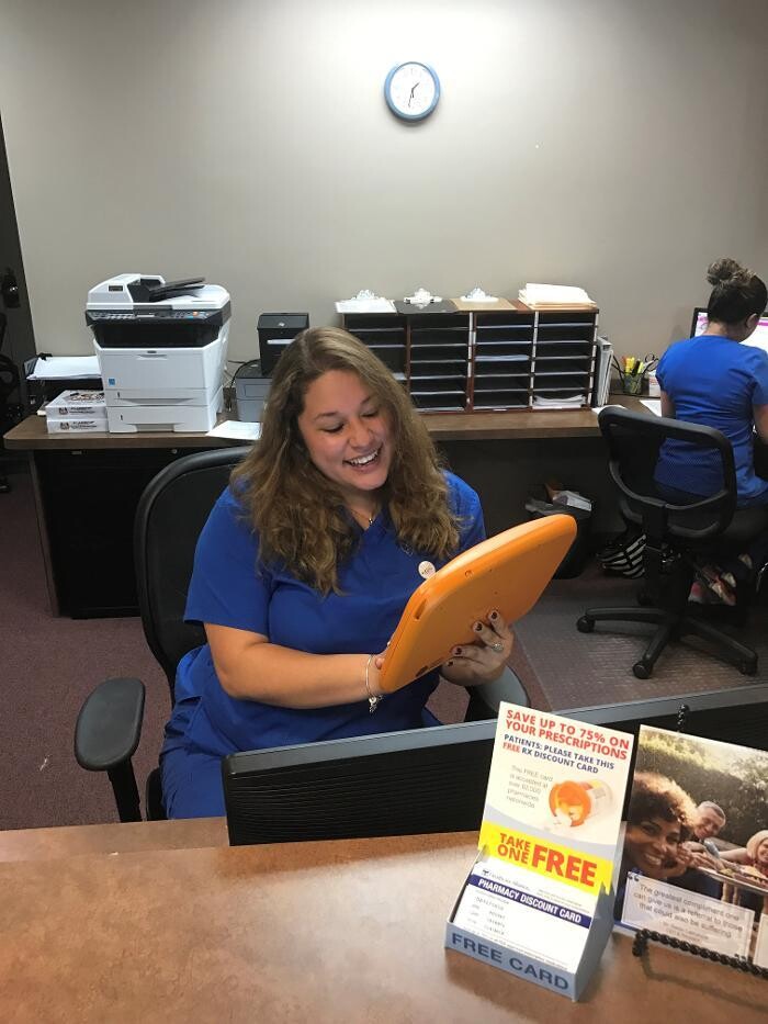 Images Center for Vein Restoration | Dr. Eddie Fernandez