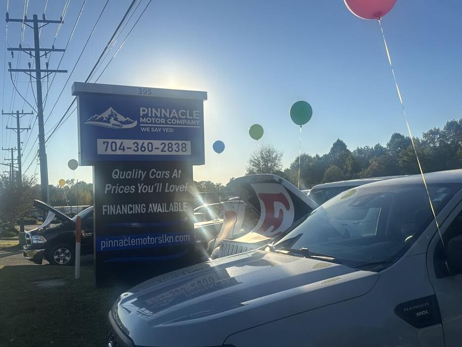 Images Pinnacle Motor Company