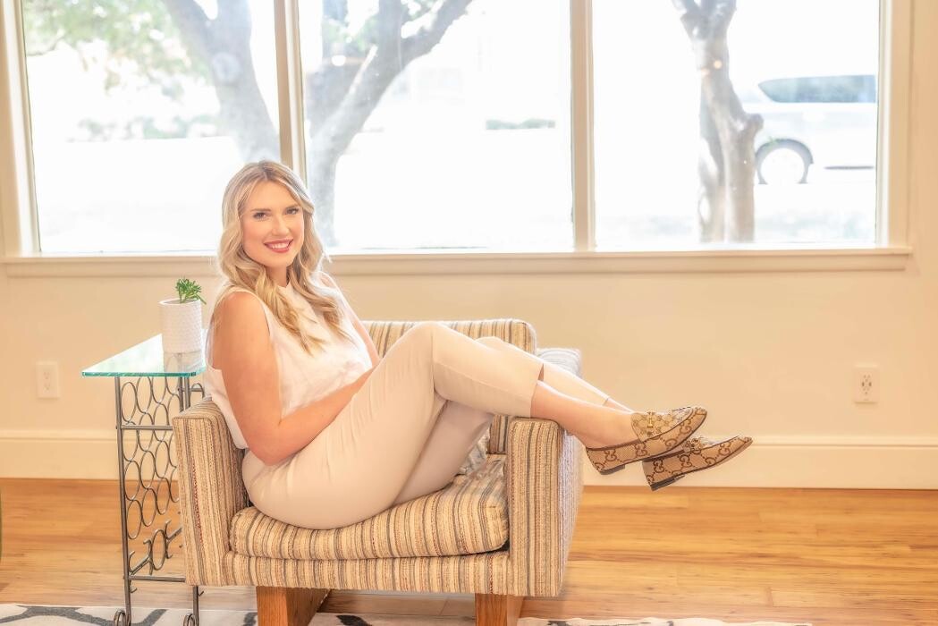 Images Ashley Irons - Real Estate Broker / Co-Owner