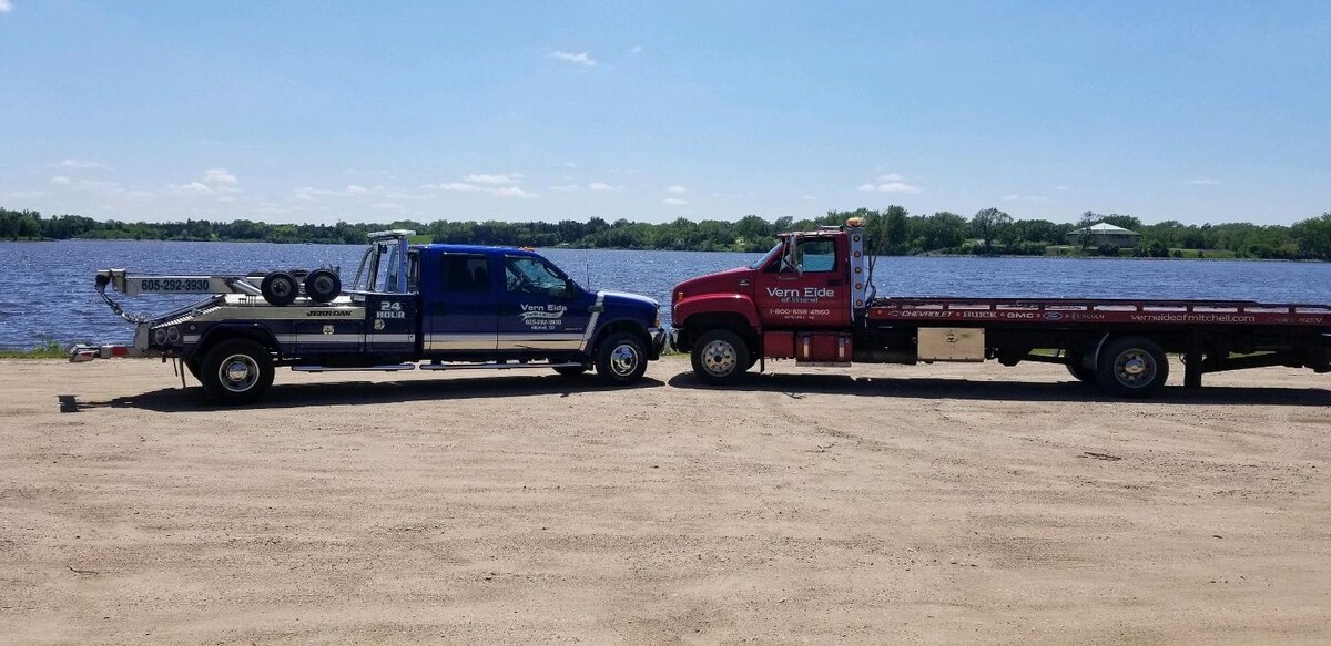 Images Vern Eide of Mitchell Towing