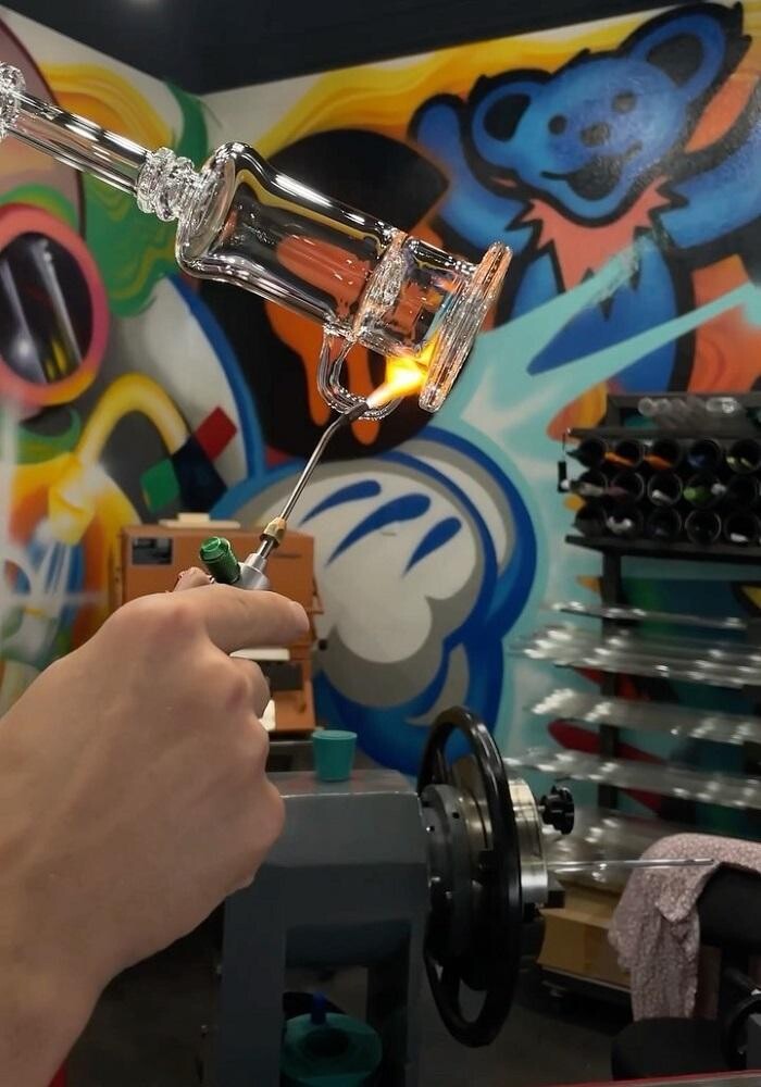 Images 710 Pipes - Smoke Shop