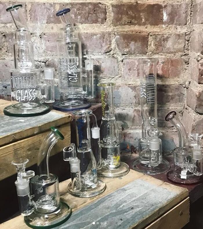 Images 710 Pipes - Smoke Shop