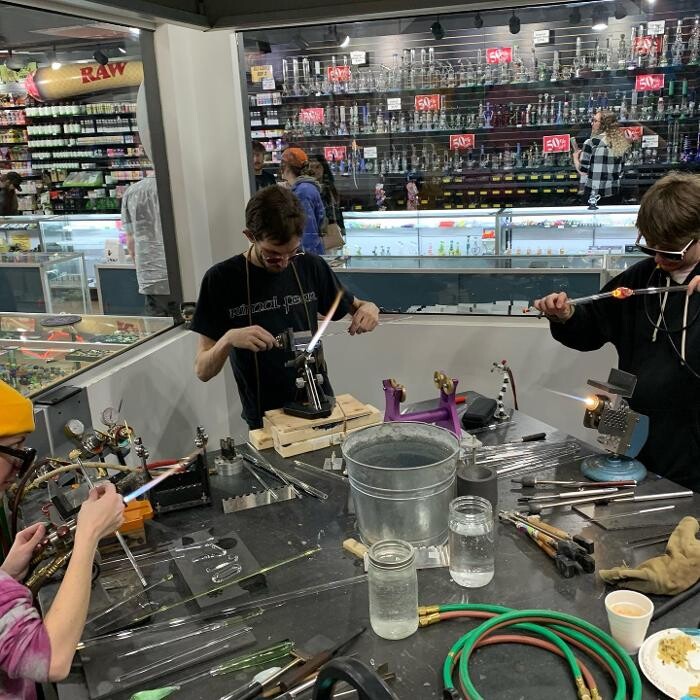 Images 710 Pipes - Smoke Shop