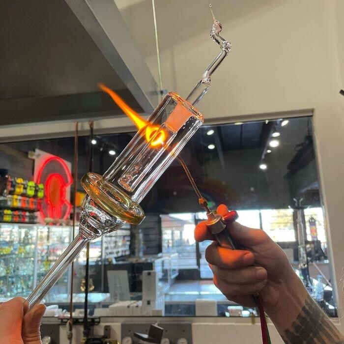 Images 710 Pipes - Smoke Shop