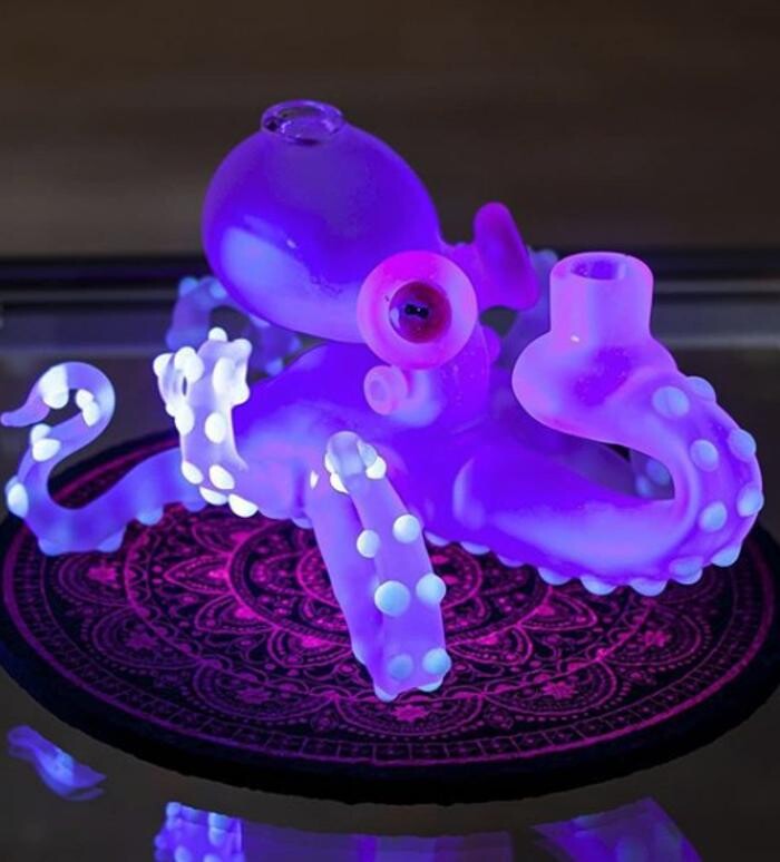 Images 710 Pipes - Smoke Shop