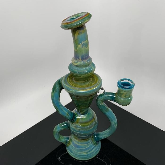 Images 710 Pipes - Smoke Shop