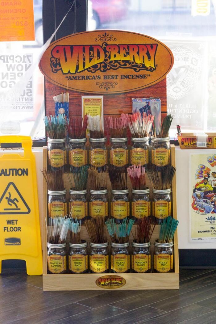 Images 710 Pipes - Smoke Shop