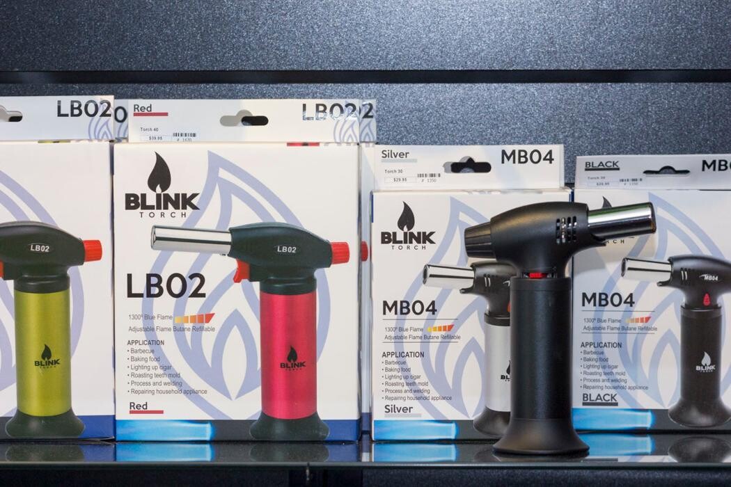 Images 710 Pipes - Smoke Shop