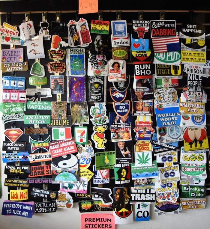 Images 710 Pipes - Smoke Shop