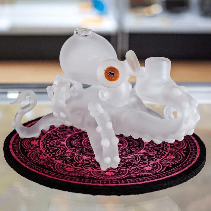 Images 710 Pipes - Smoke Shop