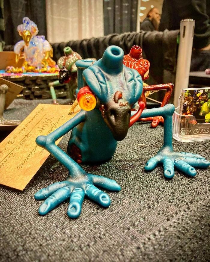 Images 710 Pipes - Smoke Shop