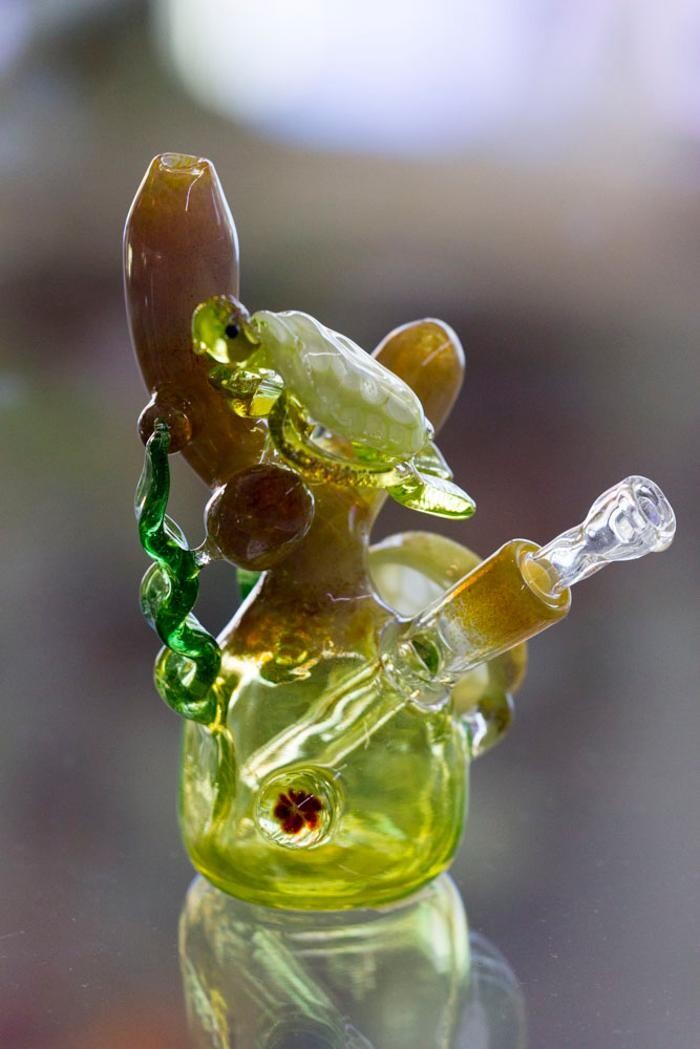 Images 710 Pipes - Smoke Shop