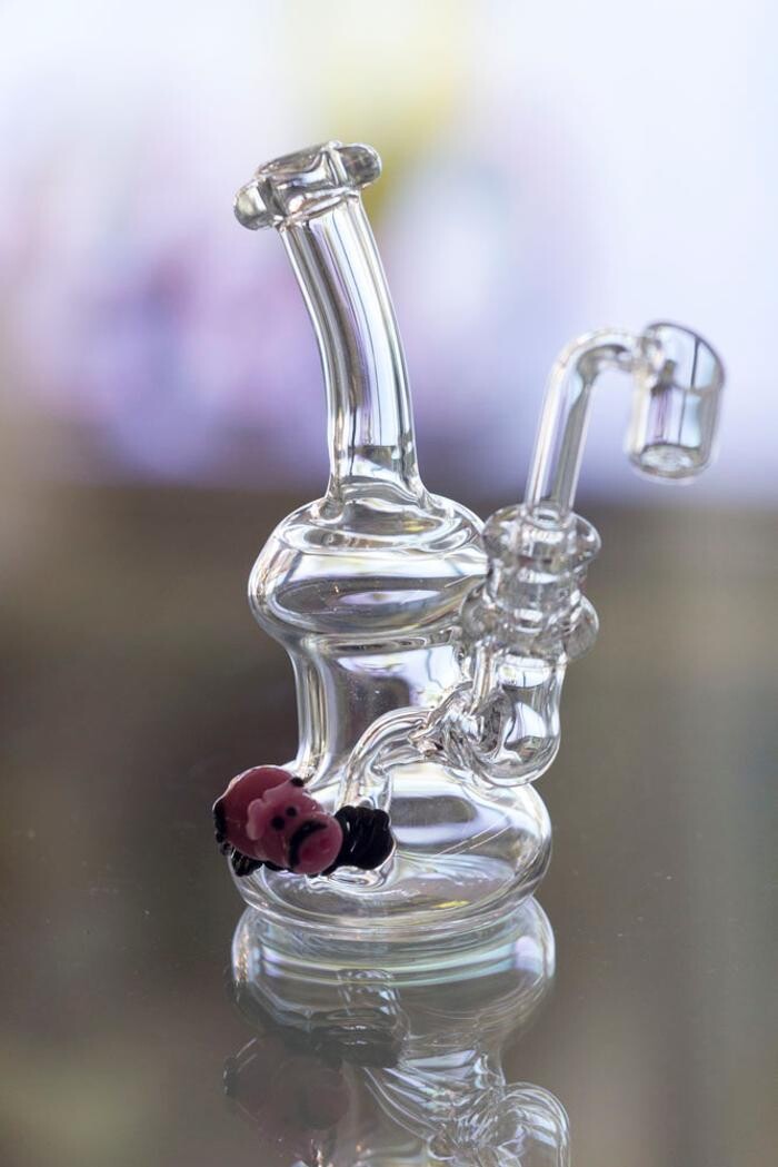 Images 710 Pipes - Smoke Shop