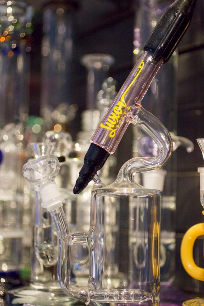 Images 710 Pipes - Smoke Shop