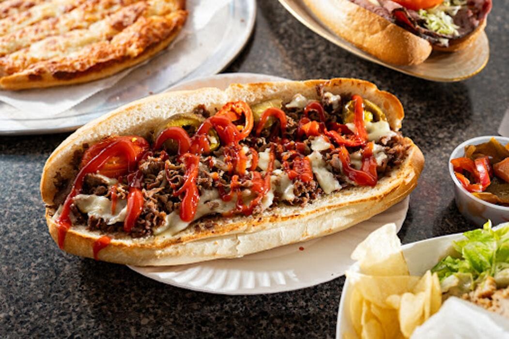 Images Best Quality Pizza & Grill