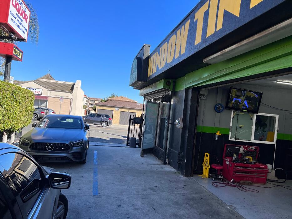 Images Tint Monsters LLC.car, home & office window tint