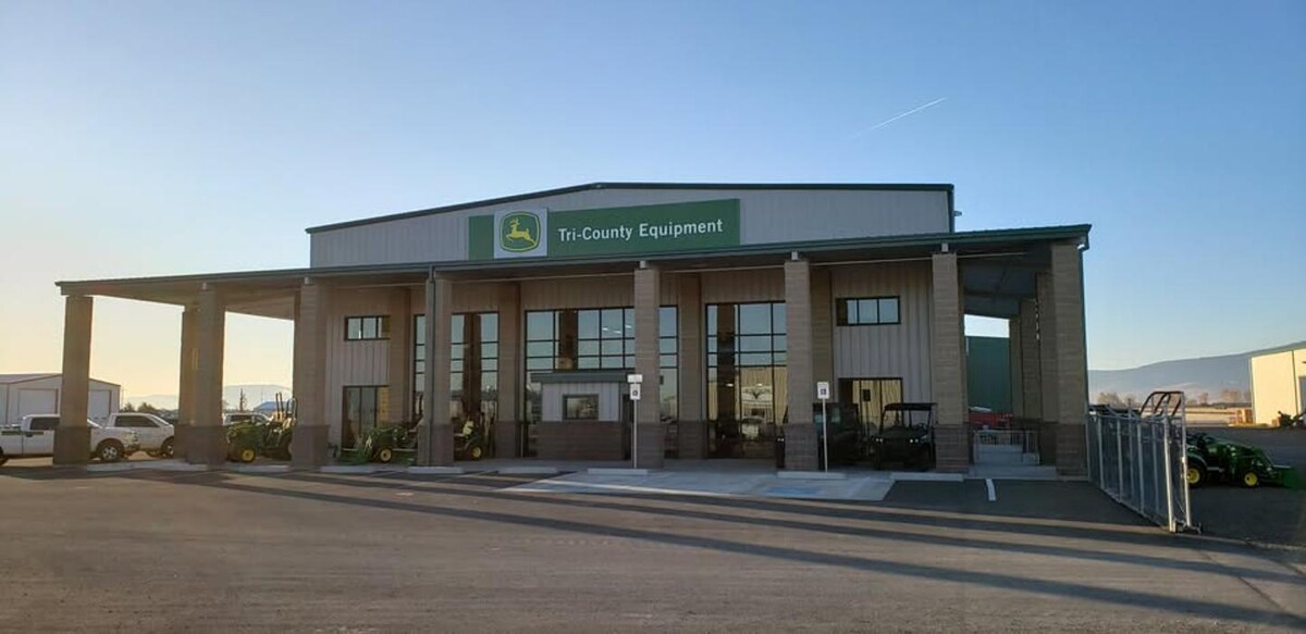 Images Tri-County Equipment (La Grande)