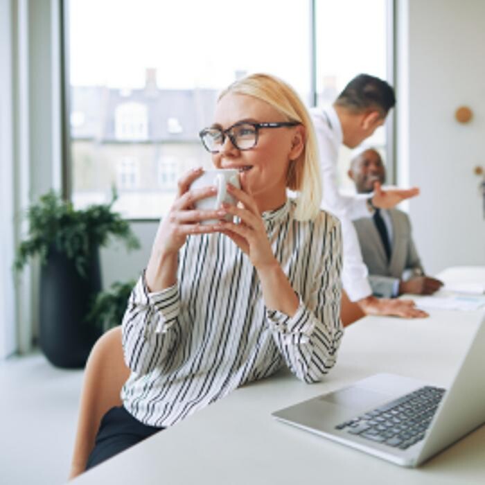 Images Artesian Bottleless Water