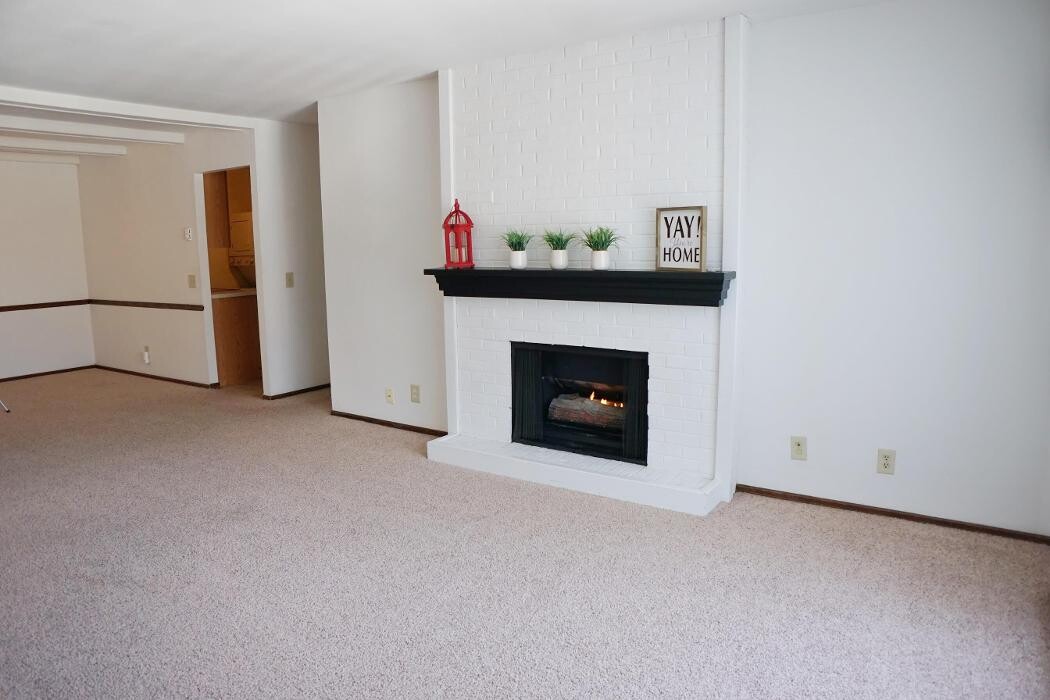 Images Lamplighter Apartments