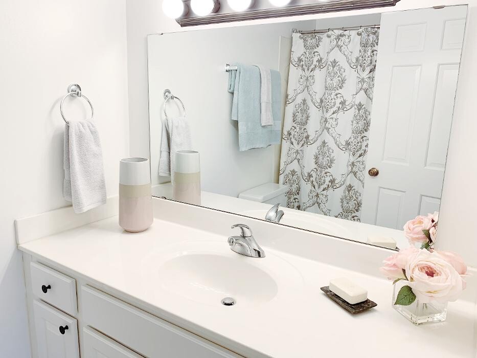 Images Lamplighter Apartments