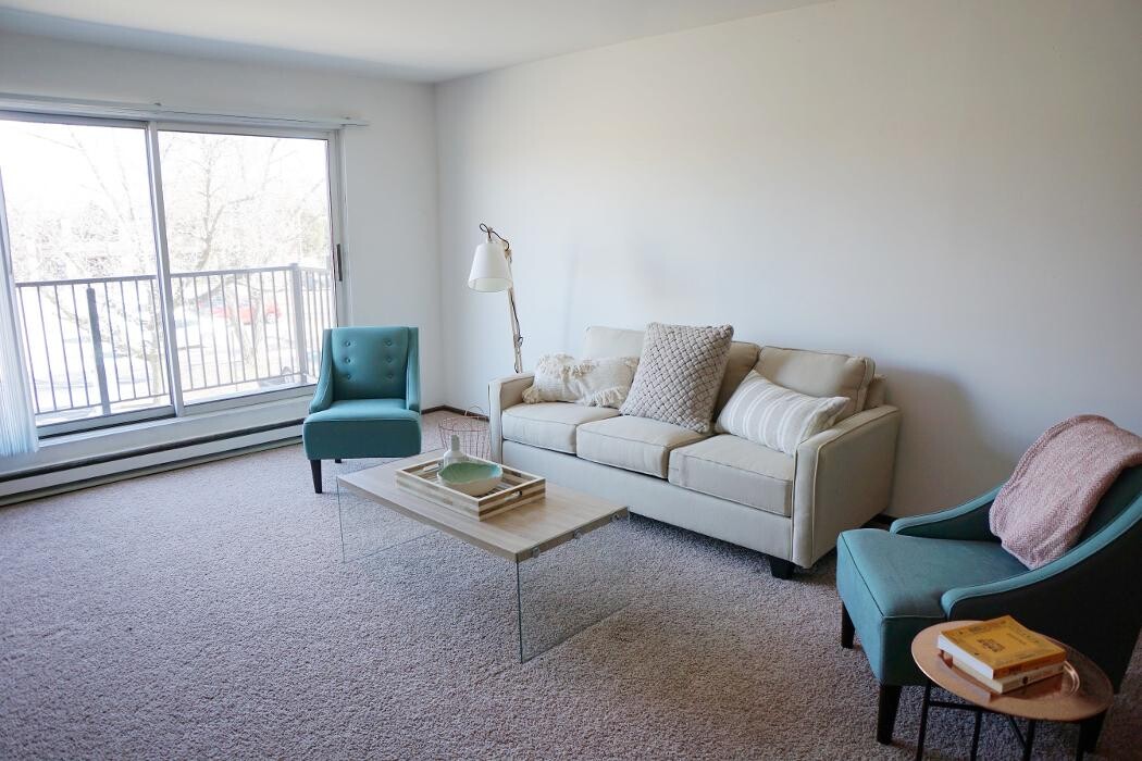 Images Lamplighter Apartments