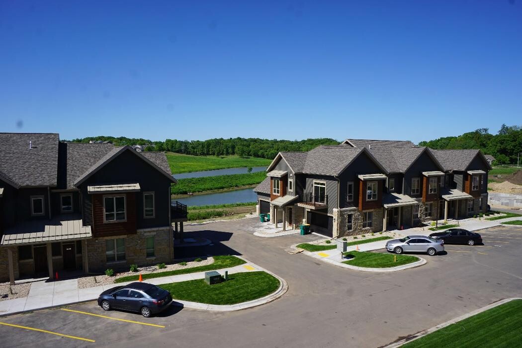 Images Esker Apartments