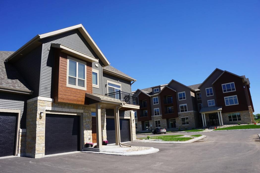 Images Esker Apartments