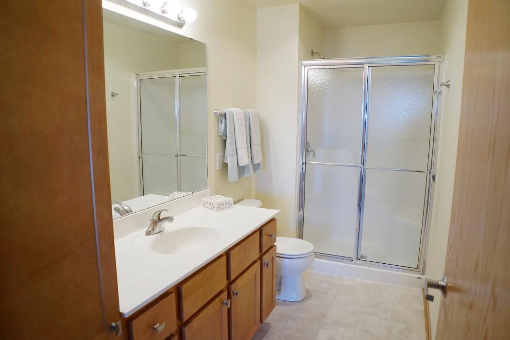 Images Stone Creek Gardens Apartments