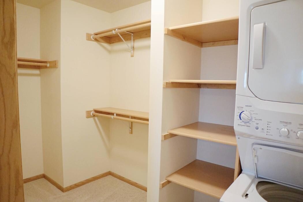 Images Stone Creek Gardens Apartments