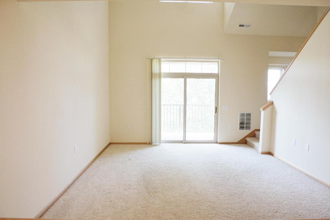 Images Stone Creek Gardens Apartments