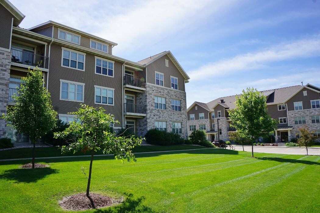 Images Stone Creek Gardens Apartments