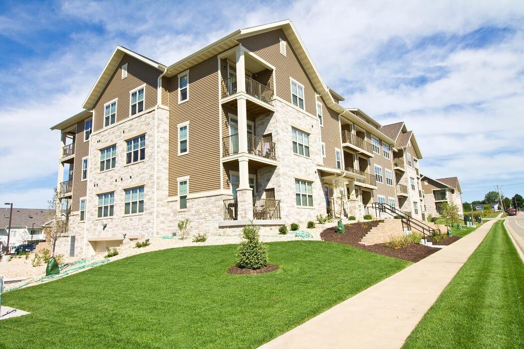 Images Stone Creek Gardens Apartments