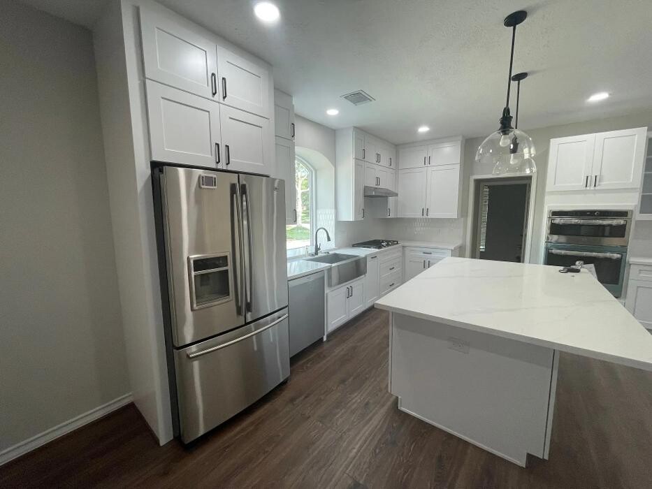 Images Alpha Contracting Services LLC