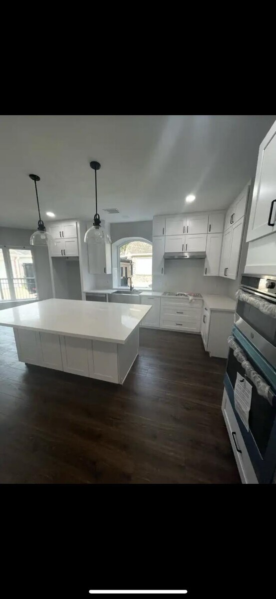 Images Alpha Contracting Services LLC