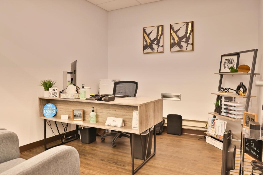 Images Kremer Eye Center - Cherry Hill