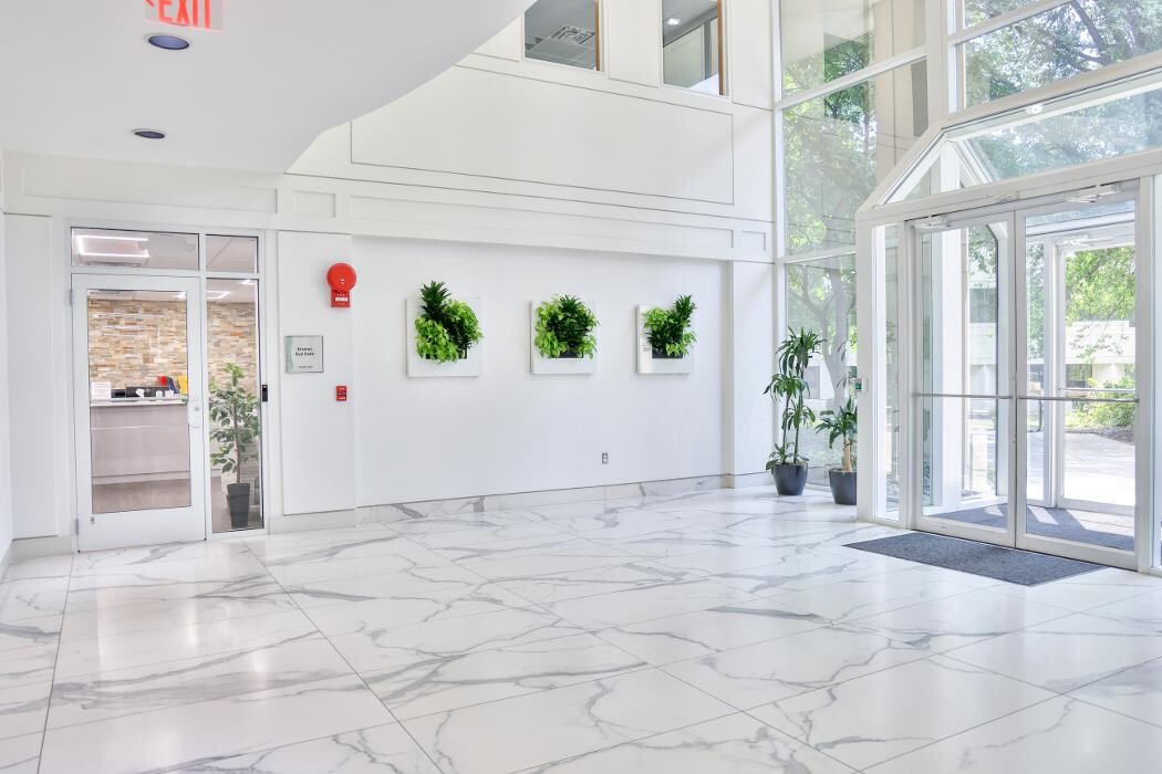 Images Kremer Eye Center - Cherry Hill