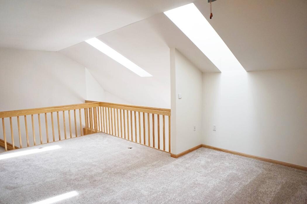 Images Silverstone Apartments